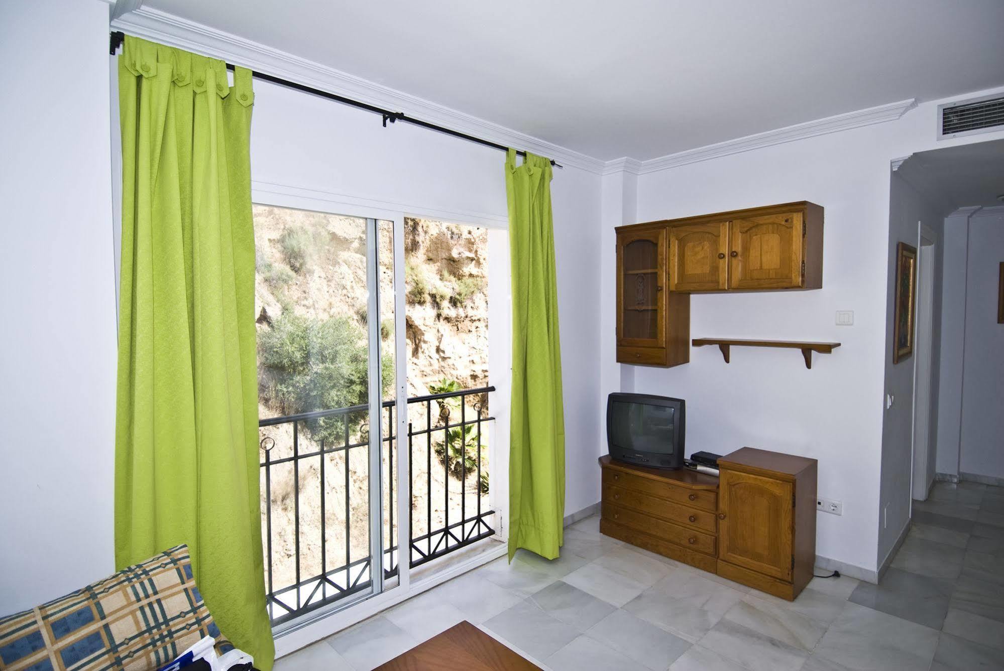 Apartamentos Hc Burriana Playa Nerja Exterior foto
