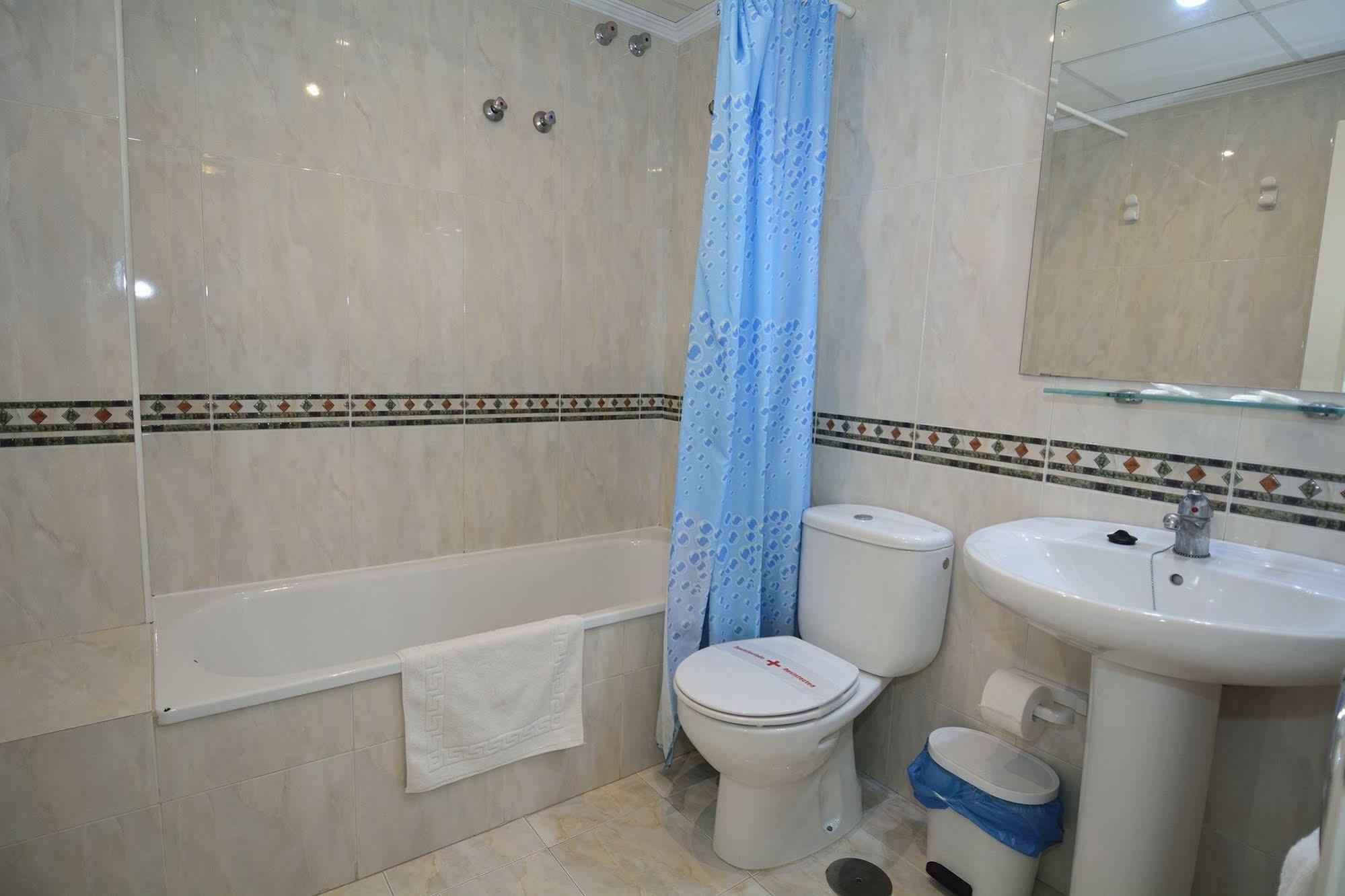 Apartamentos Hc Burriana Playa Nerja Exterior foto