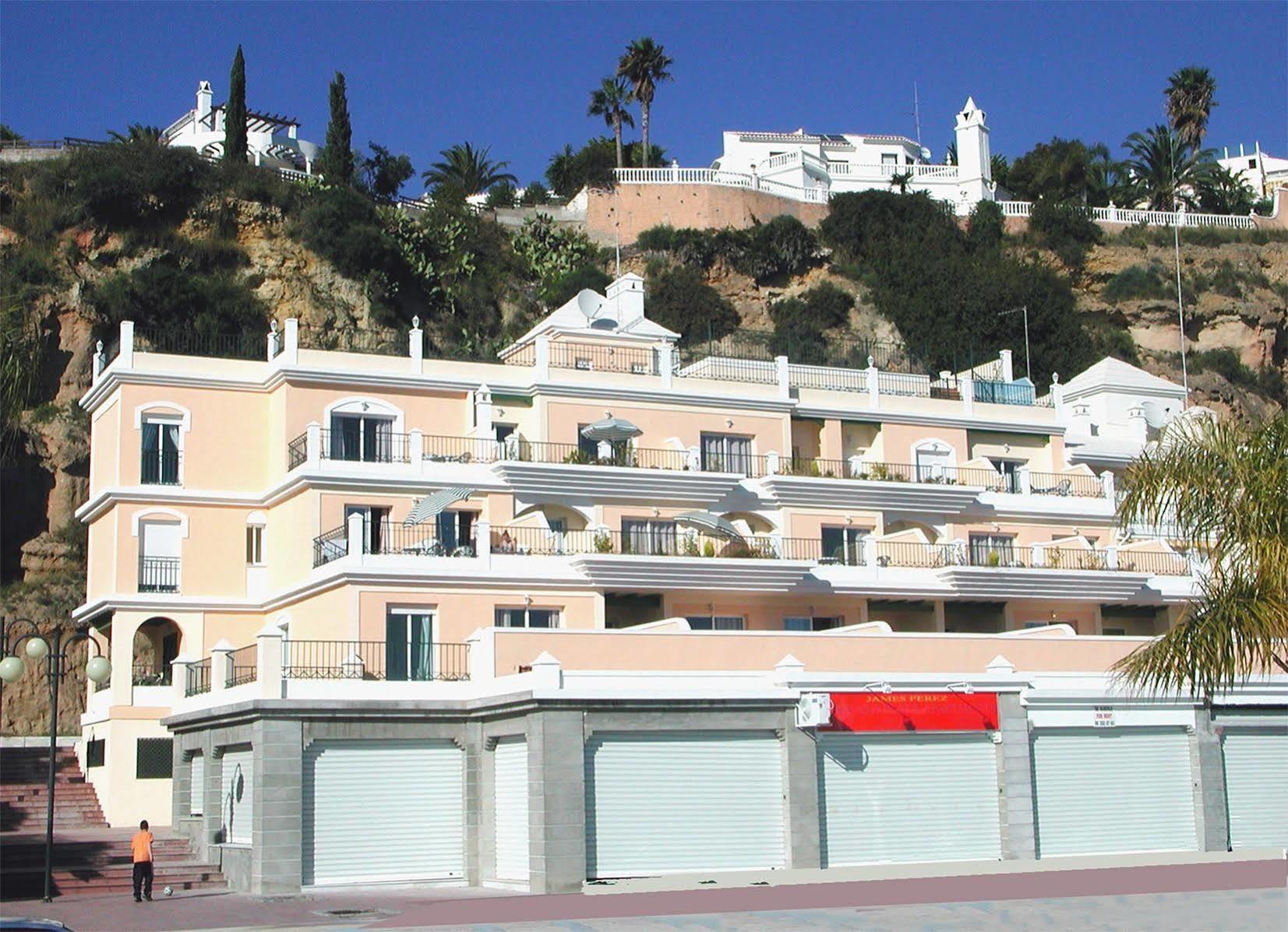 Apartamentos Hc Burriana Playa Nerja Exterior foto